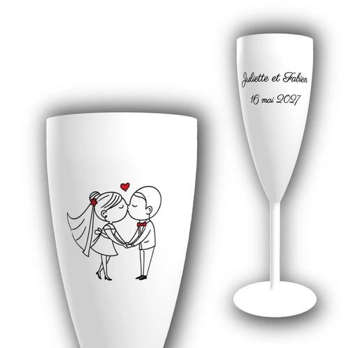 Flûte à champagne personnalisée pour mariage, dessin d'un couple de mariés s'embrassant avec cœur rouge, prénoms des mariés et date gravés sur le pied