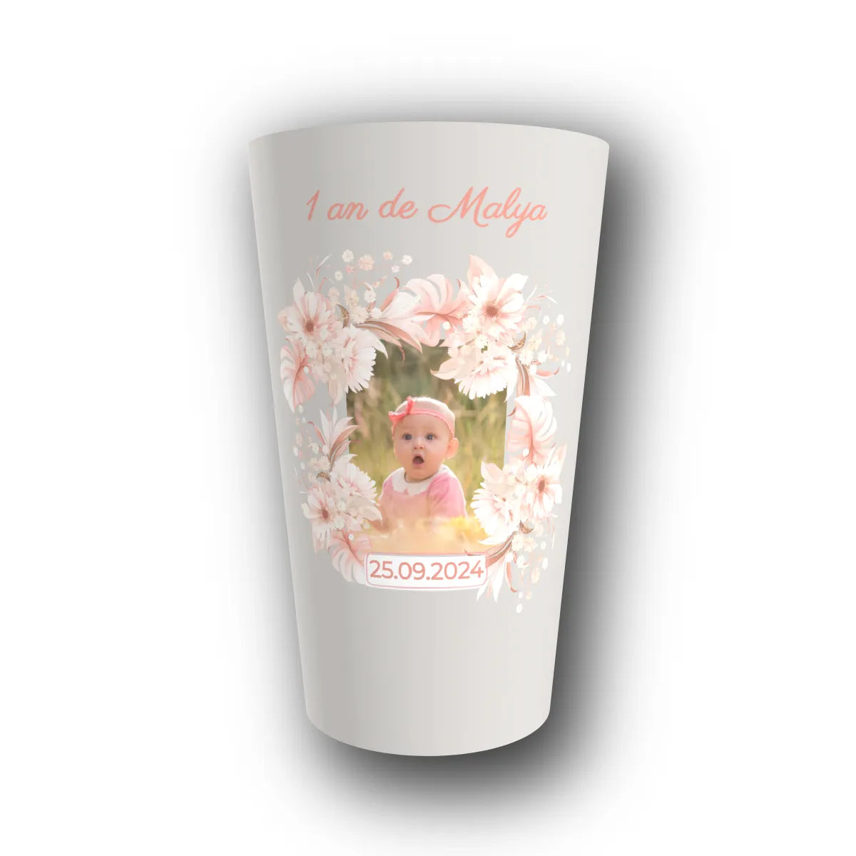 Gobelet réutilisable personnalisé anniversaire, photo et instant fleuri, rendu 3D