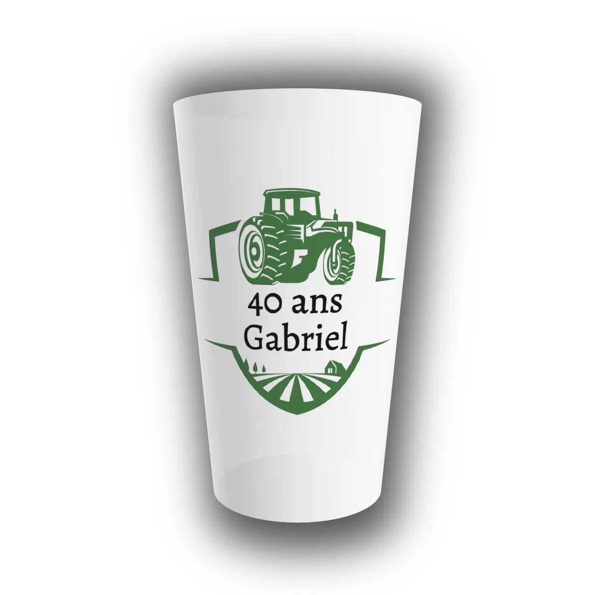 Gobelet réutilisable personnalisé translucide avec tracteur vert bouteille et blason champêtre, texte 40 ans et prénom