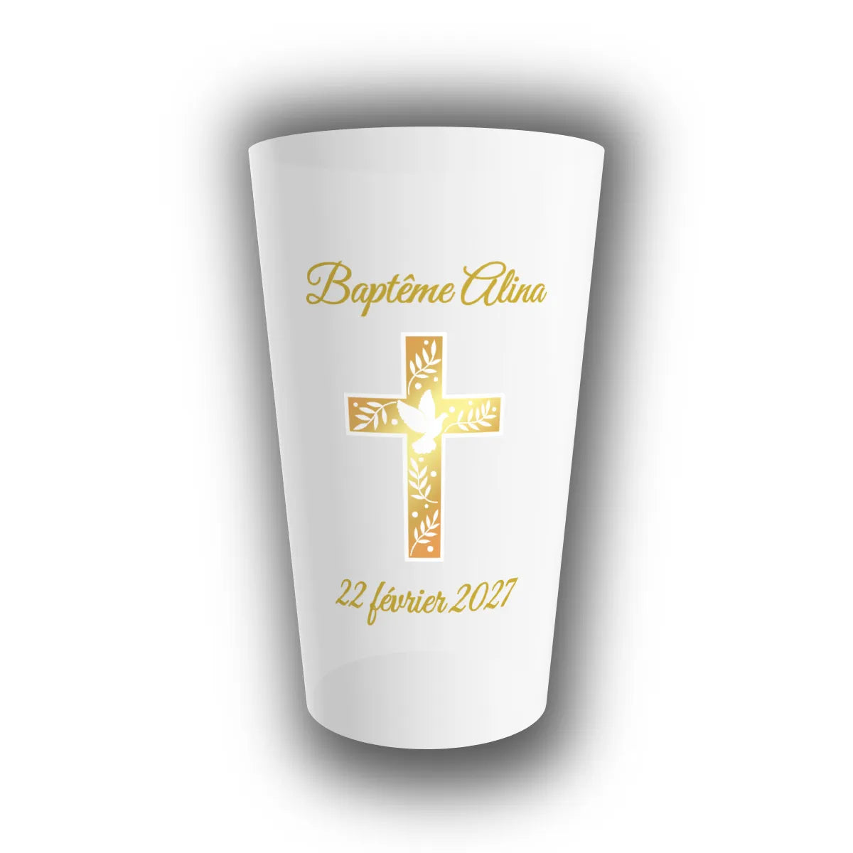Gobelet réutilisable personnalisé pour baptême en version translucide, croix dorée à colombe, prénom de l'enfant et date imprimés