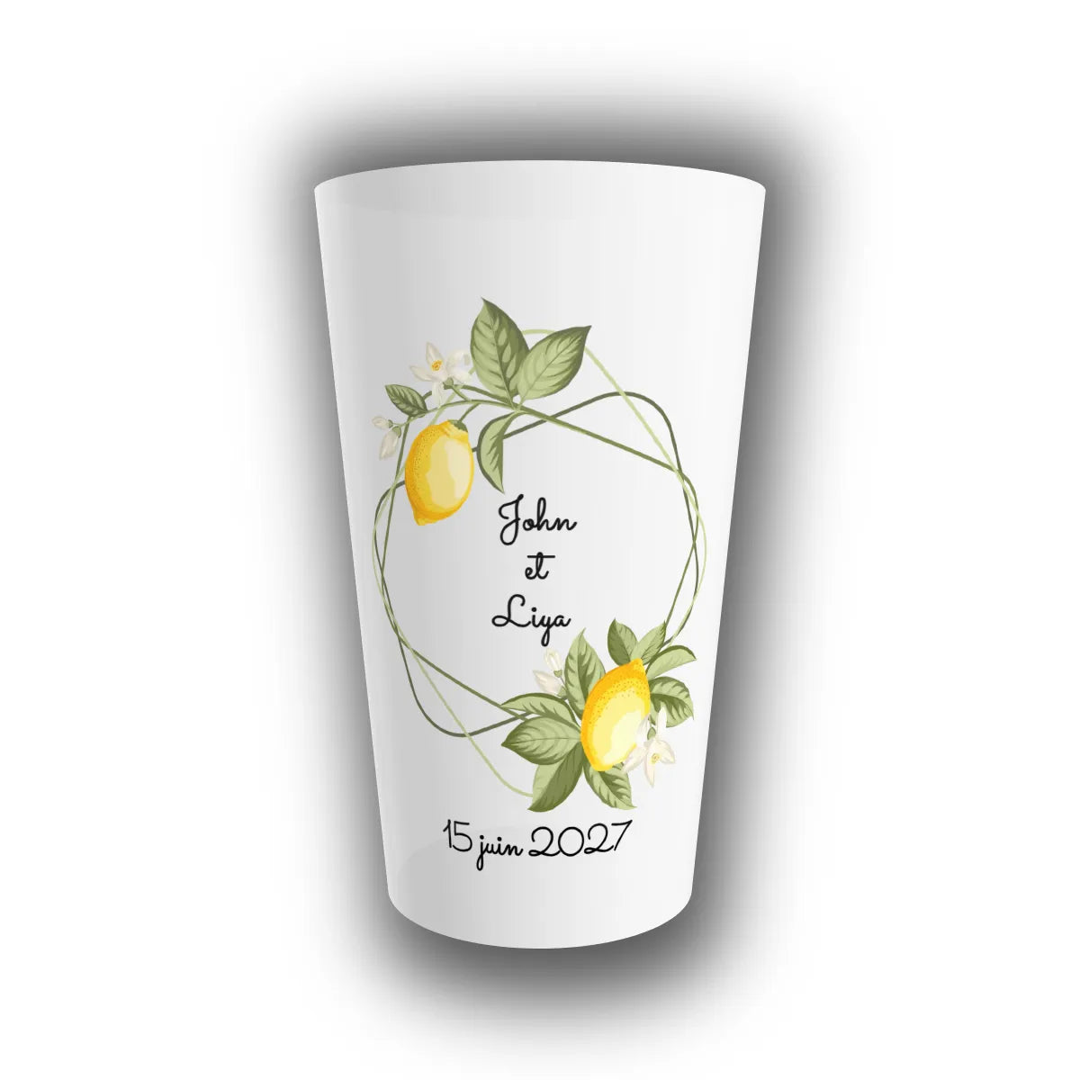 Gobelet réutilisable personnalisé pour mariage, modèle Citronnade Chic avec couronne de citrons et prénoms des mariés, fond translucide
