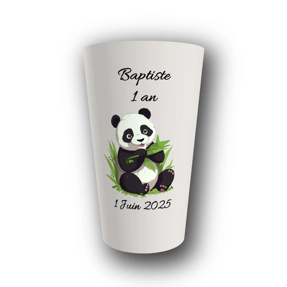 Gobelet réutilisable personnalisé anniversaire, panda et bambou, rendu 3D