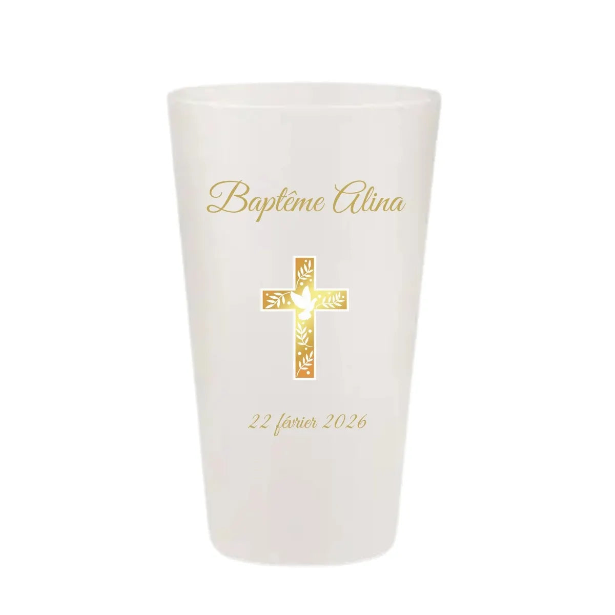 Gobelet baptême KUZTOM avec croix dorée ornée et colombe.