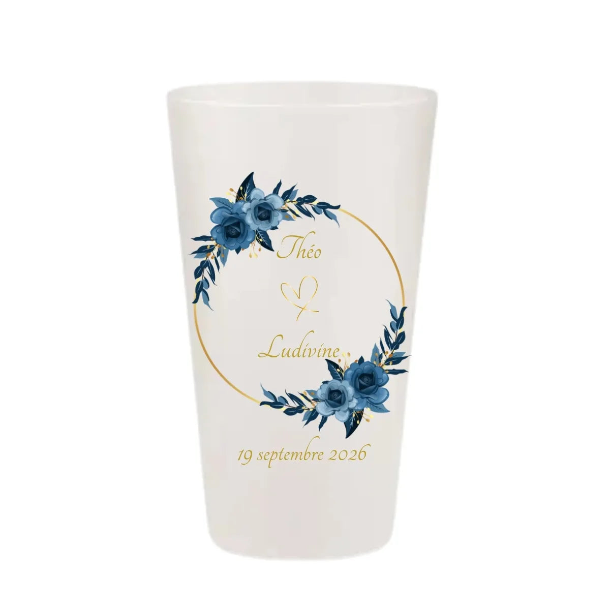 Gobelet mariage personnalisé avec des roses bleu nuit, un cercle et un cœur dorés.