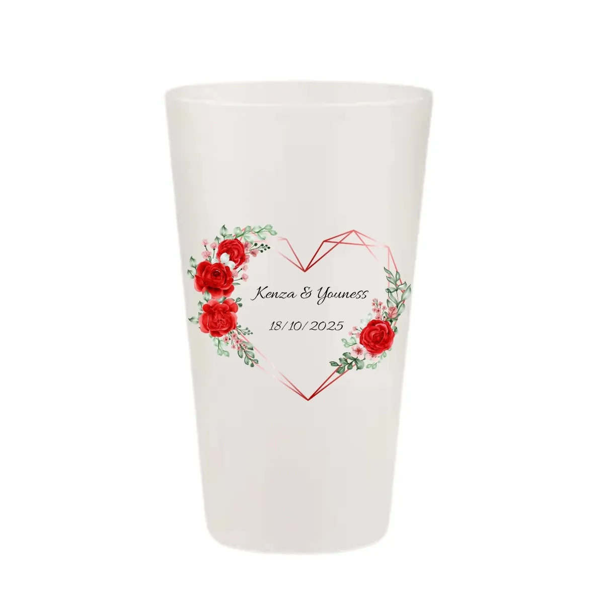 Gobelet mariage personnalisé avec un cœur géométrique cuivré et des roses rouges.